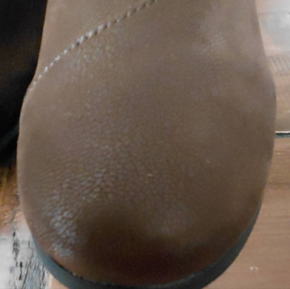 NWOB Clarks Brown Comfy CLOUDSTEPPERS Slip On Shoes - Picture 5 of 10